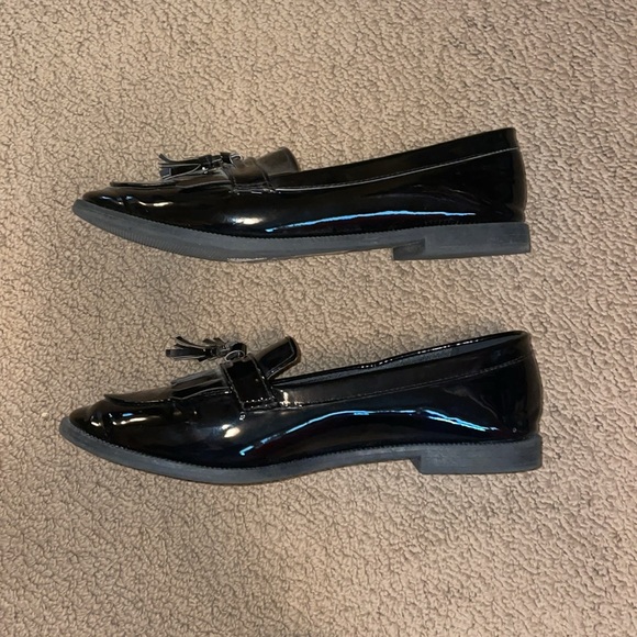 Lipsy size 8 WIDE FIT nwot black slip on loafers. - Picture 7 of 9